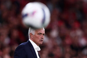 Podrhtava Ostrvo, vraća se Specijalni