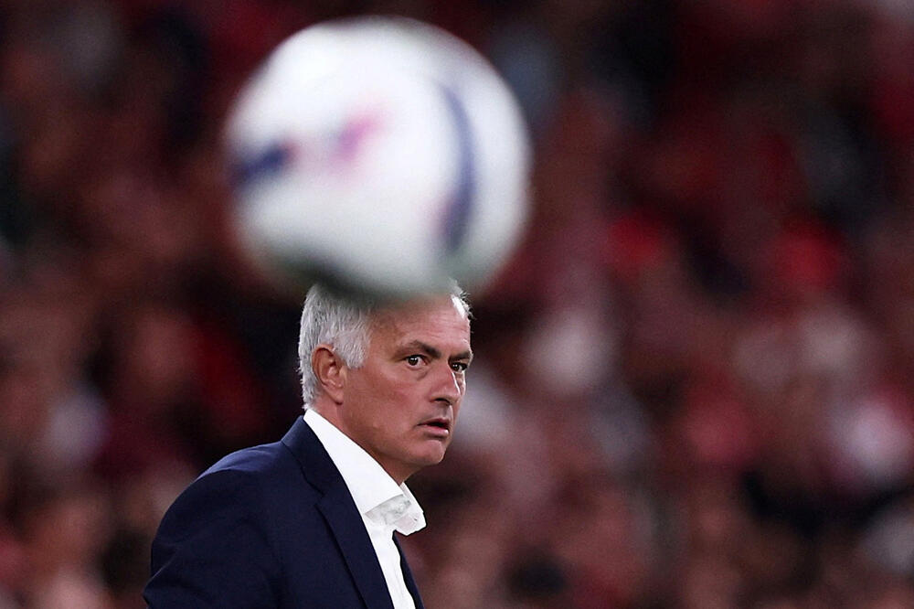 Murinjo motivisan pred povratak u London, Foto: Reuters