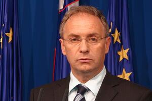 Slovenija: Pretresli kuću bivšeg ministra, kaže da ga sumnjiče za...