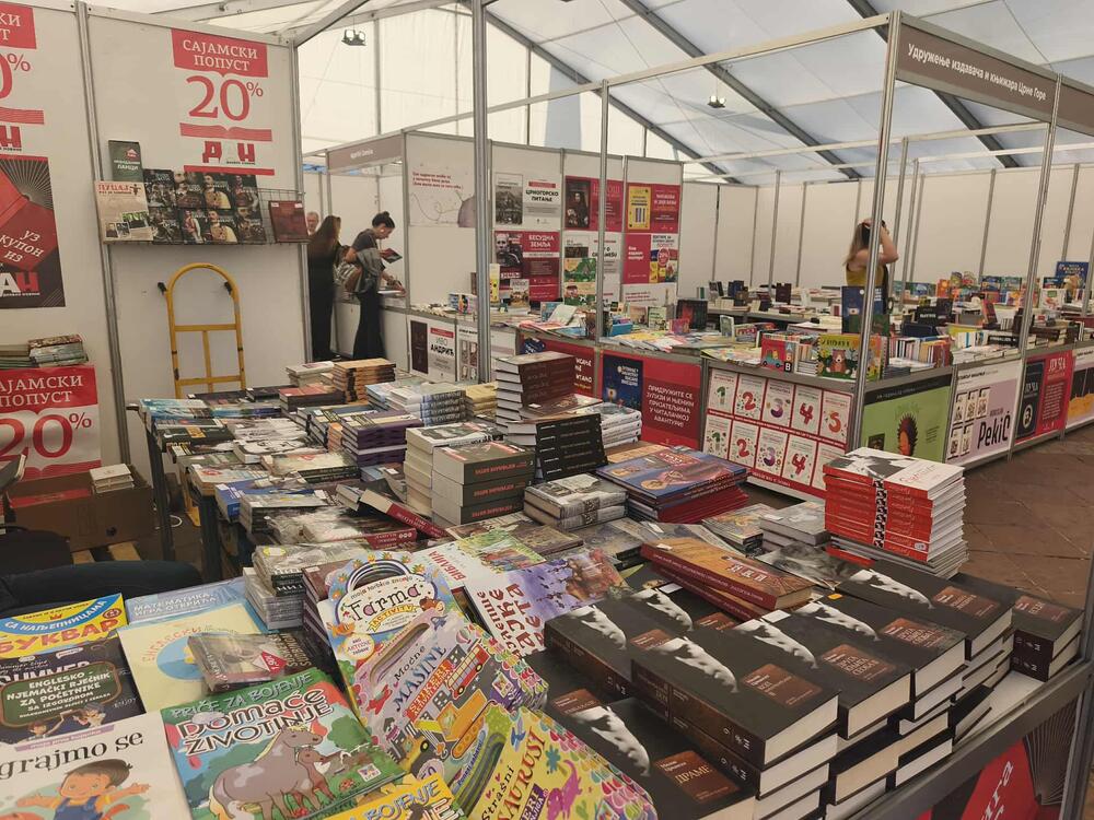 <p>Otvoreno premijerno izdanje Međunarodnog festivala književnosti u Podgorici</p>