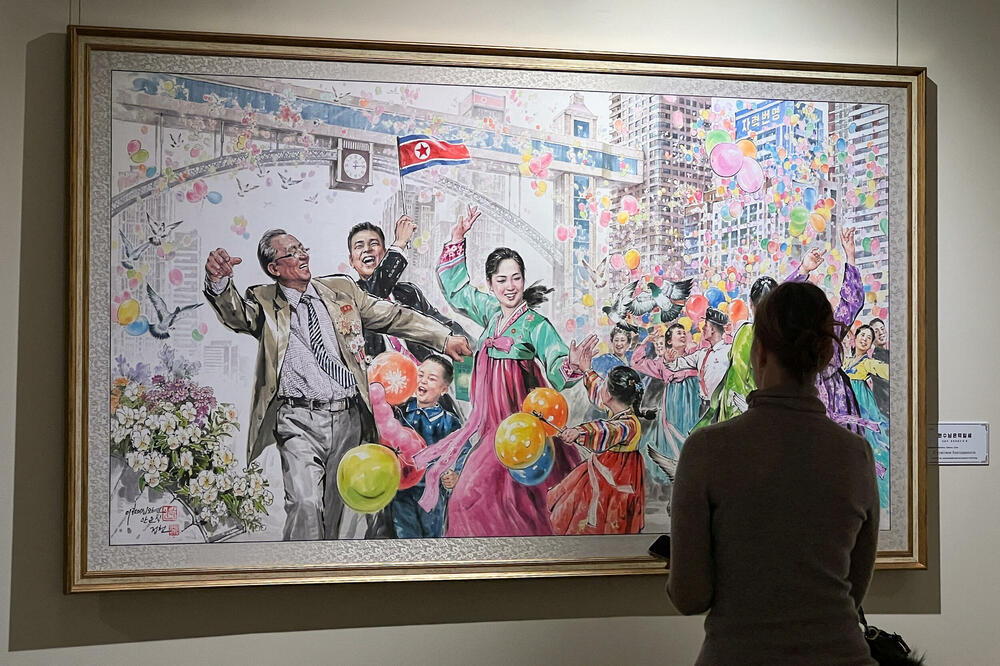 Izložba sjevernokorejske umjetnosti u muzeju u Moskvi, Foto: Reuters