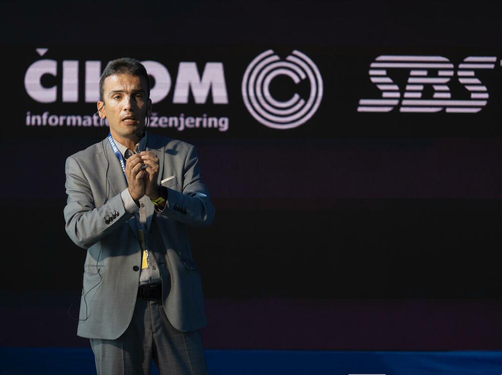 <p>U Budvi je uspešno INFOFEST 2025, najznačajniji regionalni festival informatičkih dostignuća, koji je od 28. septembra do 1. oktobra okupio najuticajnije predstavnike tehnoloških kompanija, privrede, javnog sektora, akademske i startap zajednice iz čitavog regiona.</p>