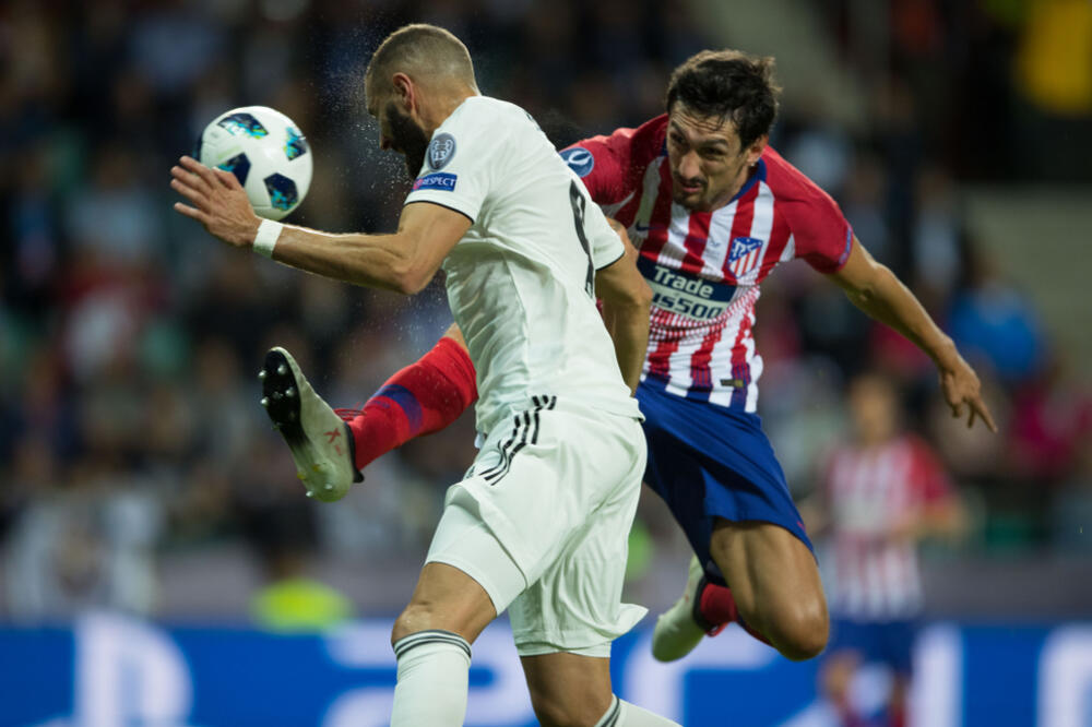 Među vrhunskim igračima koje je Savić čuvao, osim Mesija i Ronalda, svakako je i Benzena, Foto: Shutterstock