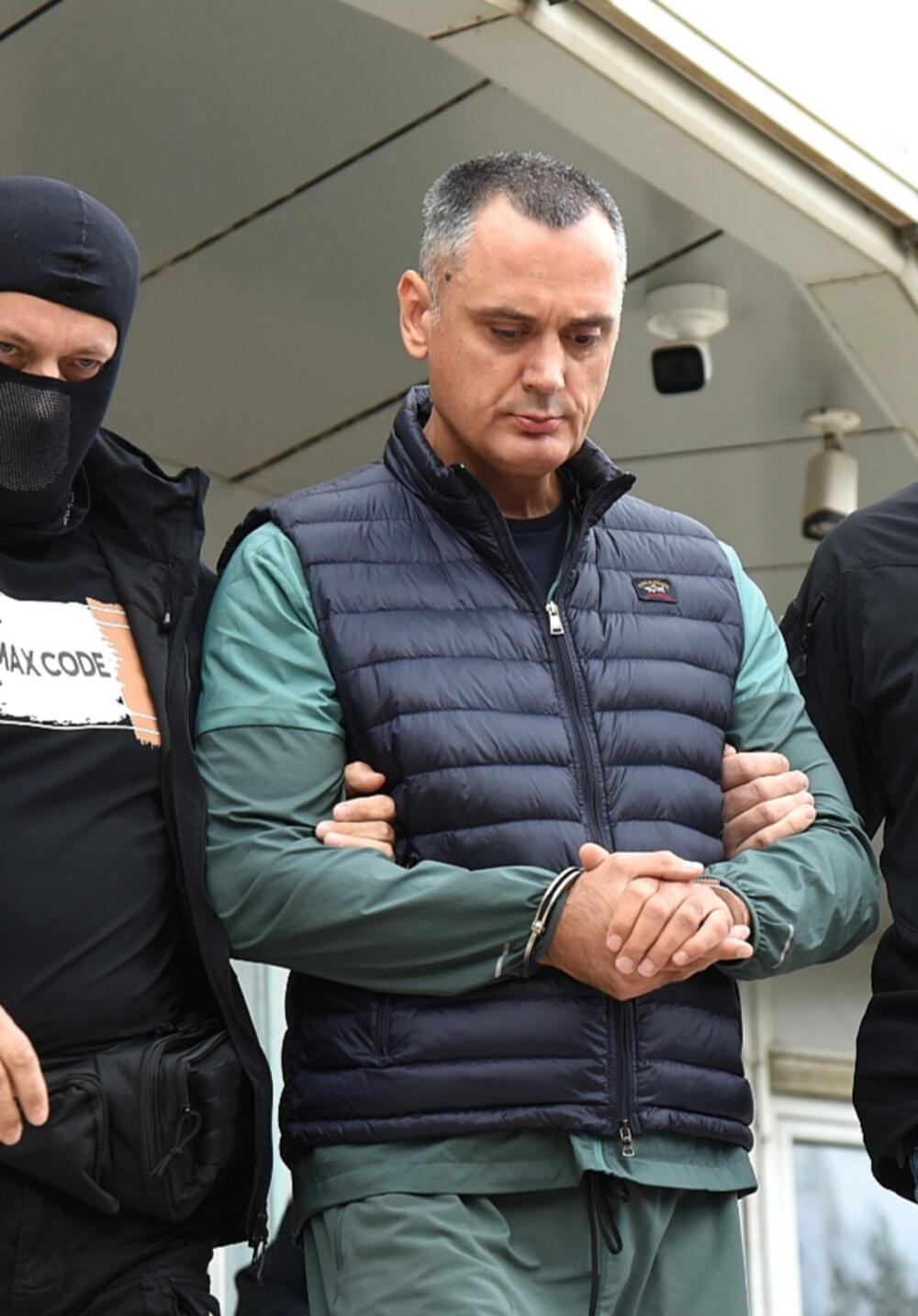 <p>SDT uhapšene sumnjiči za stvaranje kriminalne organizacije</p>