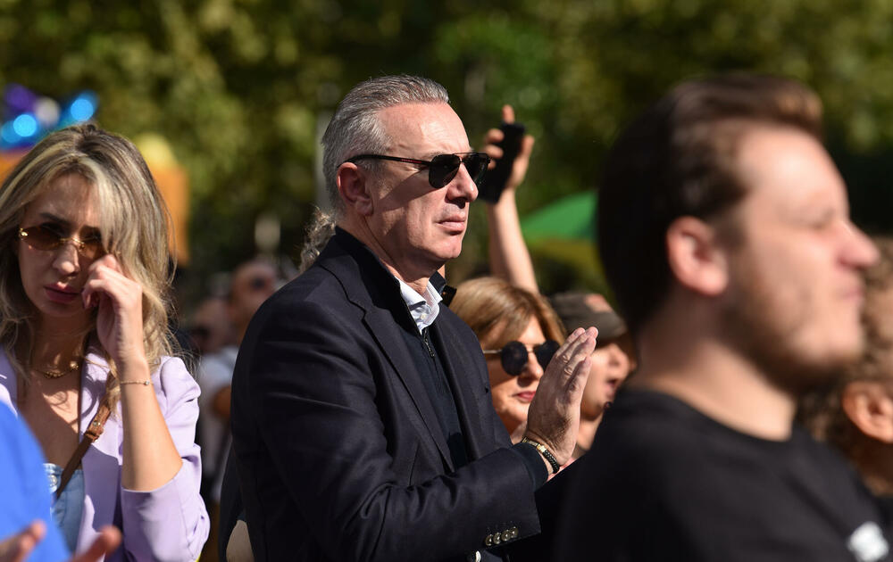 <p>"Sloboda se osvaja i gradi odlučnošću i hrabrošću. Otpor znači da se ne povlačimo pod silom mržnje, već da se borimo za prava koja su naša po rođenju"</p>