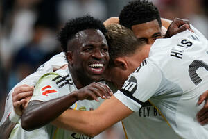 Real se oporavio od petice u derbiju - Vinisijus Žunior primirio...