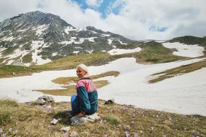 Izlazak iz mraka na svjetlo