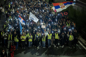 Mladi u Srbiji danas: Autentična borba, ne kopija Petog oktobra