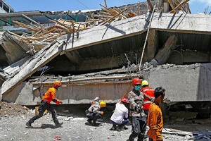 Urušavanje škole u ​​Indoneziji: Broj žrtava porastao na 45