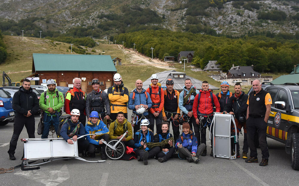 Kursisti u podnožju Savinog kuka