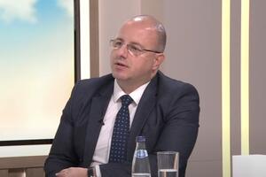 Milović: Ljudi stradaju, a država ne reaguje adekvatno, Spajić...