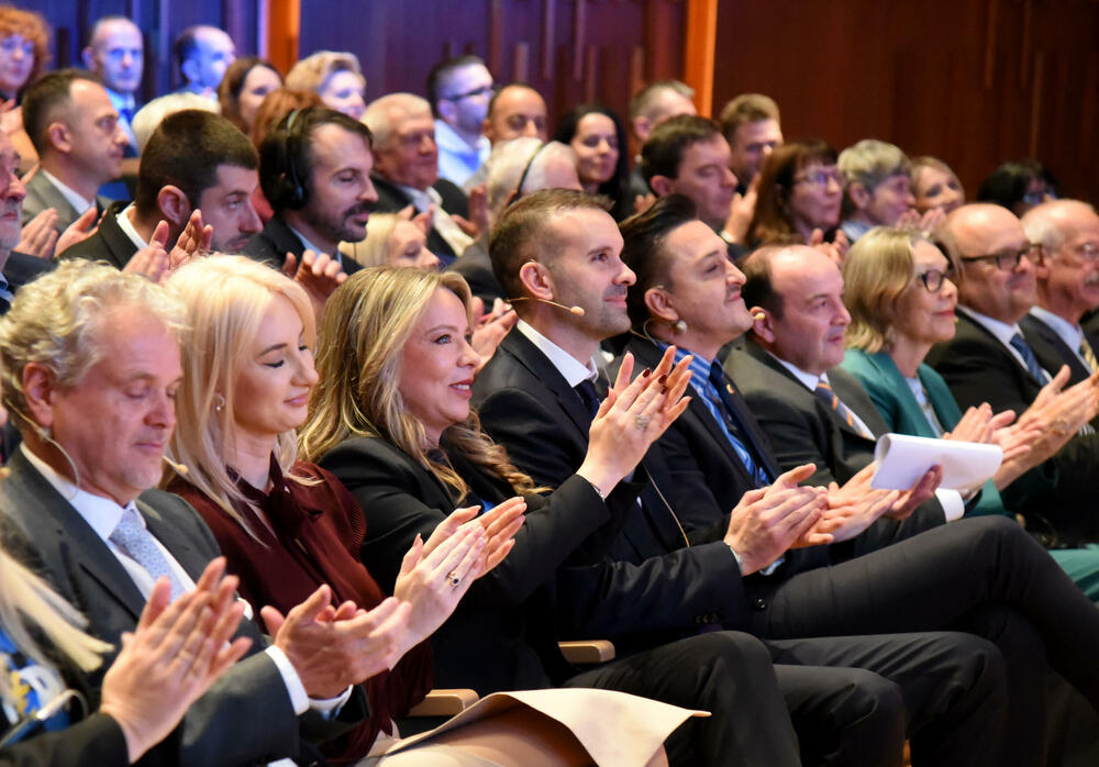 Crna Gora u SEPA plaćanjima, ukinute granice za kretanje novca