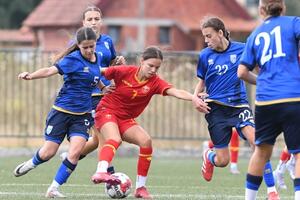 Kadetkinje na startu kvalifikacija protiv Poljske