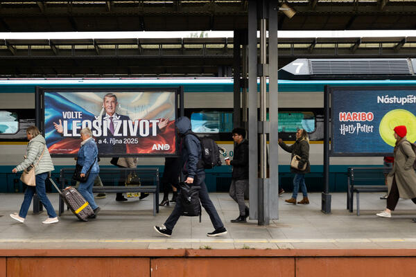 Češki izbori 2025: populizam kao najviši stadijum neoliberalizma?