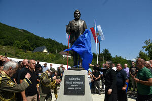 Suđenje za napad na novinarske ekipe "Vijesti" i "Pobjede" u...
