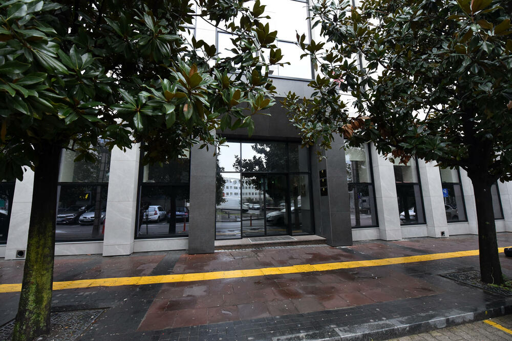 Prekinuli rad nakratko: zgrada Višeg suda, Foto: BORIS PEJOVIC