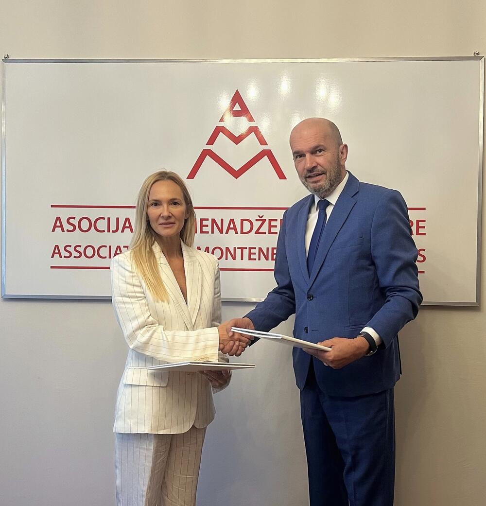 Budimir Raičković, Iva Petrović