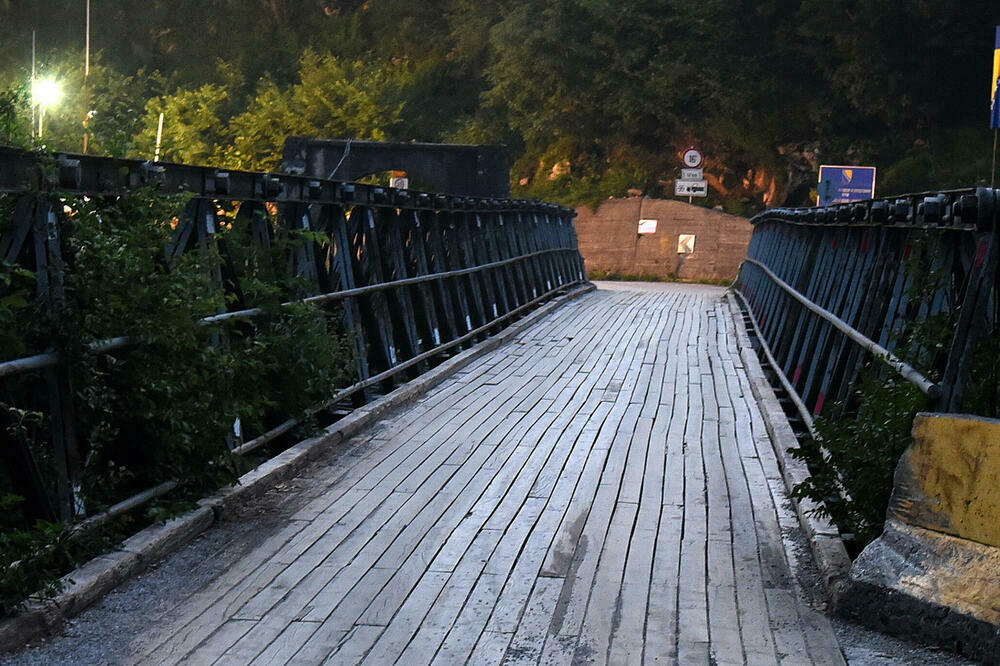 Rekonstruisaće most i graditi novi granični prelaz: Šćepan polje, Foto: Boris Pejović