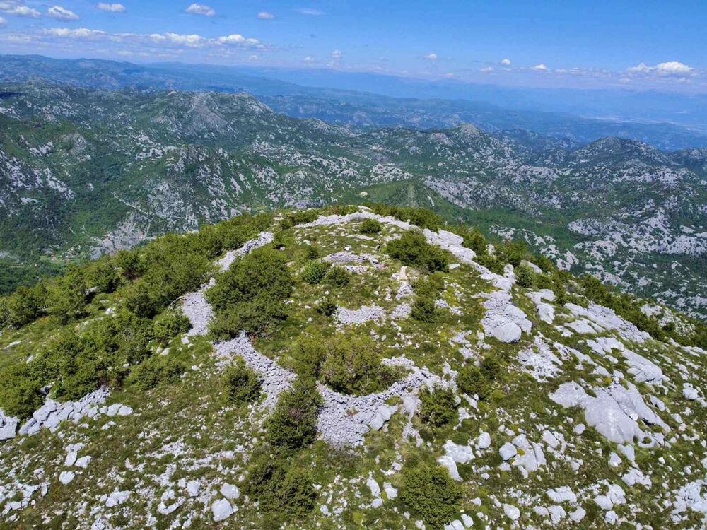 Ostaci crkve Svete Trojice