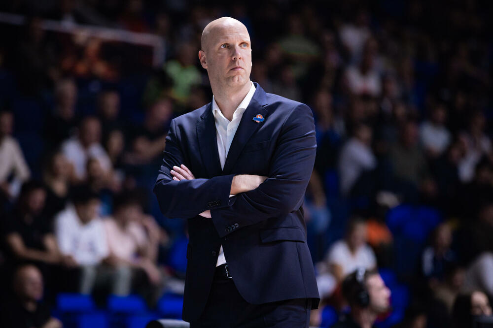 Andrej Žakelj na sinoćnjem meču, Foto: KK Budućnost Voli