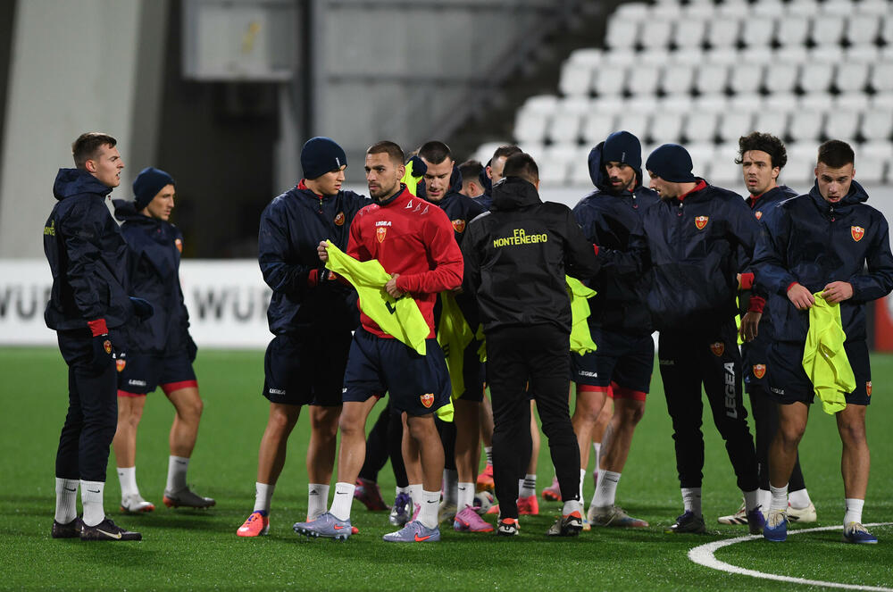 Fudbaleri Crne Gore, Fudbalska reprezentacija Crne Gore