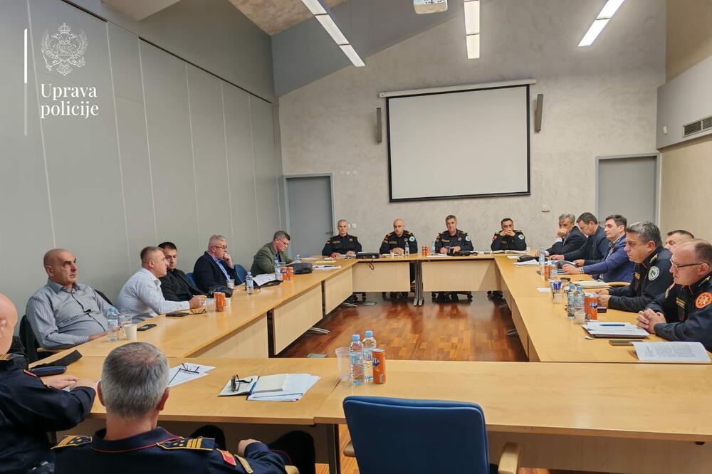 Sa njednog od sastanaka, Foto: Uprava policije