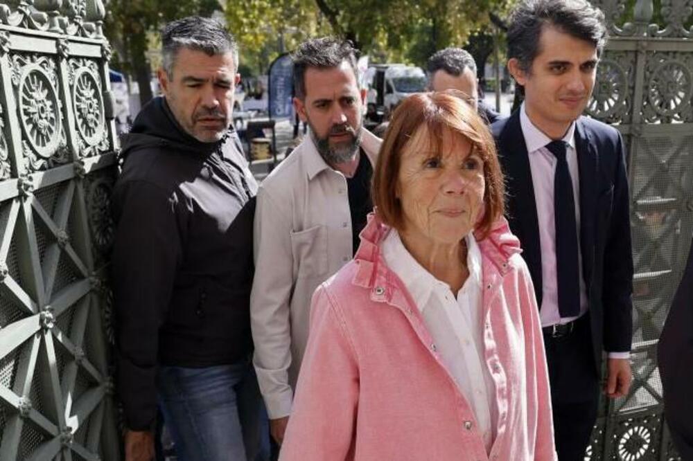 Žizel Peliko rekla je pred sudom ove nedelje da je ona „jedina žrtva" silovanja, Foto: GUILLAUME HORCAJUELO/EPA/Shutterstock