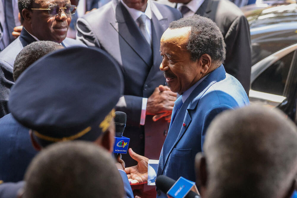 Pol Bija se obraća novinarima nakon glasanja, Foto: REUTERS