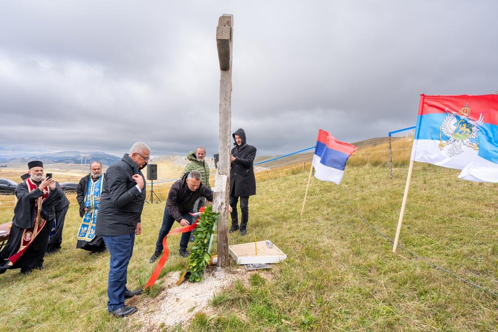 Mandić na Krnovu, Foto: x.com/AndrijaMandicDF