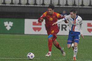 Bakić nakon teške noći u Toršaunu: Mladi igrači ne treba da nose...