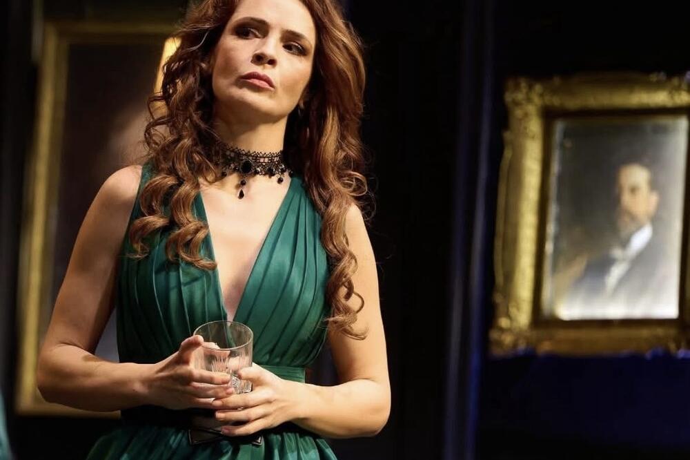 The award for best actress was given to Kristina Obradović for her superb performance as Baroness Kasteli Glembaj, Photo: Duško Miljanić