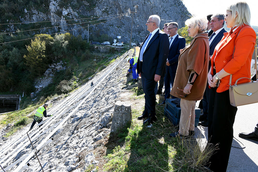 Foto: EPCG Solar gradnja