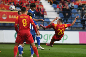 Osmajić i Đukanović spriječili senzaciju - Vučinić protiv...