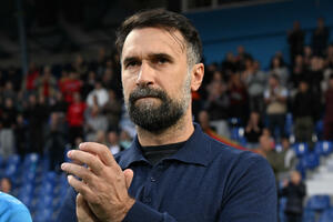 Foto priča: Mirkova prva pobjeda na klupi "sokola"