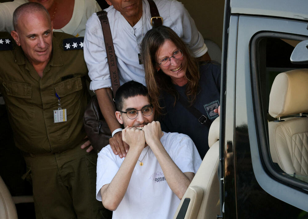 Oslobođeni talac Evjatar David nakon oslobađanja iz zarobljeništva