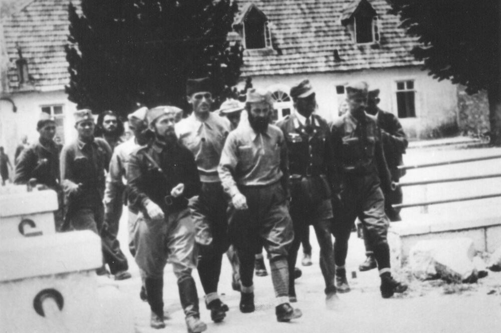 Chetnik commander Jakov Jovović with associates and a representative of the German field commander, Cetinje 1943, Photo: Antifascists Cetinje