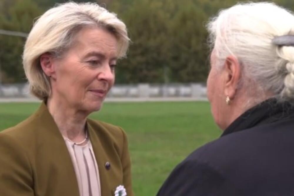 Fon der Lajen tokom posjete Memorijalnog centra Srebrenica u Potočarima, Foto: x.com/vonderleyen