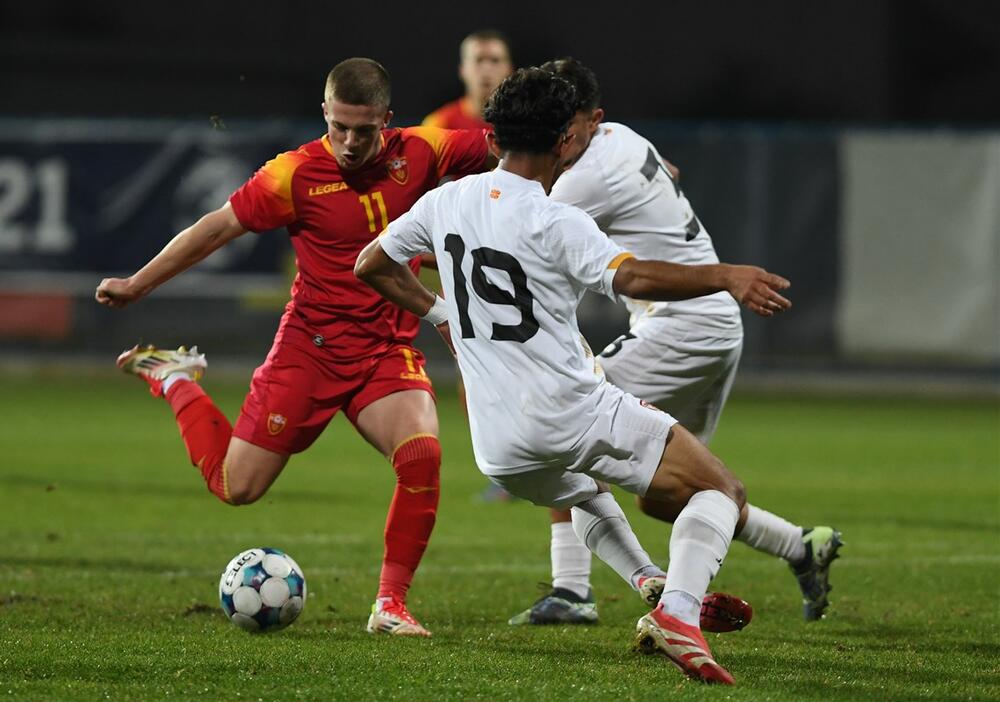 <p>Vladimir Perišić, Medo Juković i Balša Mrvaljević pogodili u nastavku za drugu pobjedu U21 selekcije Crne Gore u kvalifikacijama za EP</p>