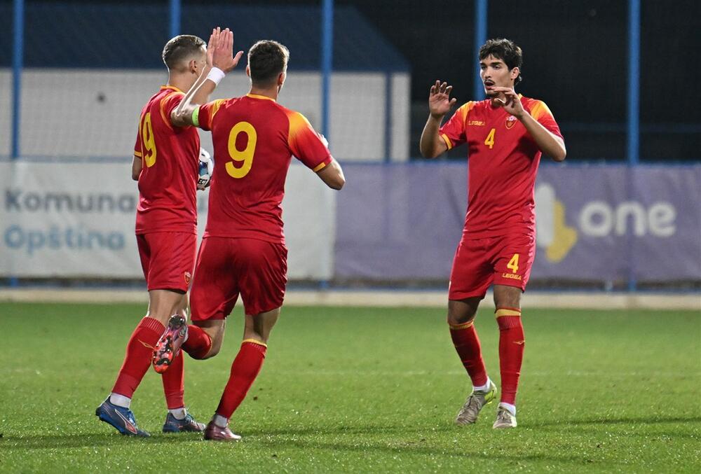<p>Vladimir Perišić, Medo Juković i Balša Mrvaljević pogodili u nastavku za drugu pobjedu U21 selekcije Crne Gore u kvalifikacijama za EP</p>