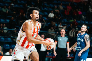 Pobjeda Zvezde na povratku Obradovića, Dubai deklasirao šampiona...