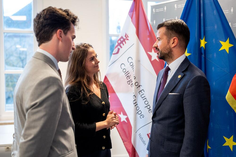 <p>&ldquo;Crna Gora, kao najnapredniji kandidat za članstvo u EU, odlučna je da naredne godine završi pregovore i do 2028. postane članica Unije. Evropske integracije su put razvoja i izgradnje snažnih institucija&ldquo;, kazao je predsjednik države</p>