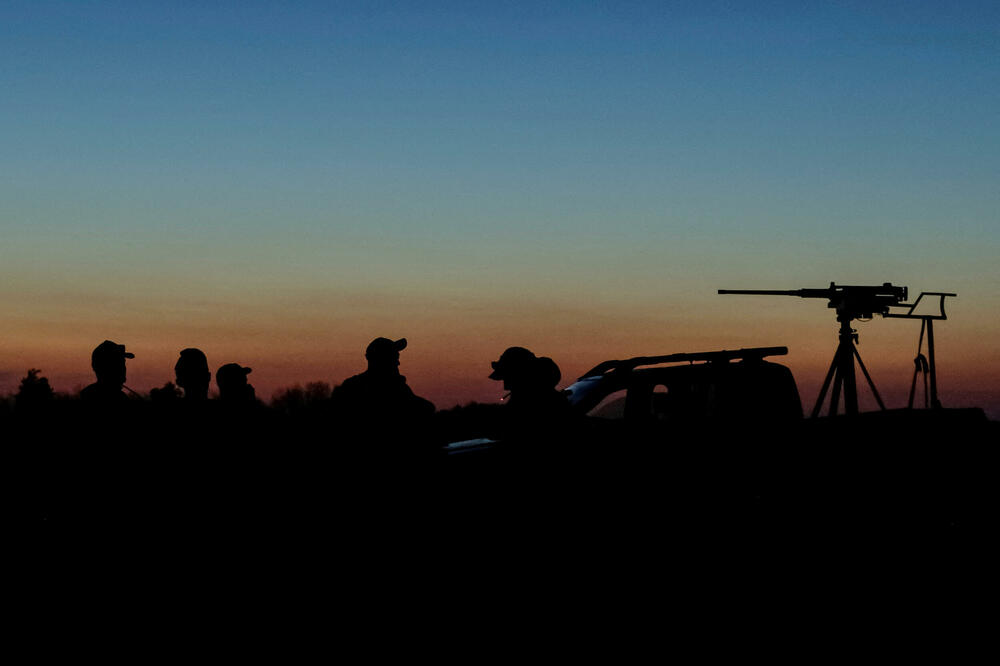 Ukrajinski vojnici na noćnoj smjeni, usred ruskog napada na Ukrajinu, u Harkovskoj oblasti (arhiva), Foto: Reuters