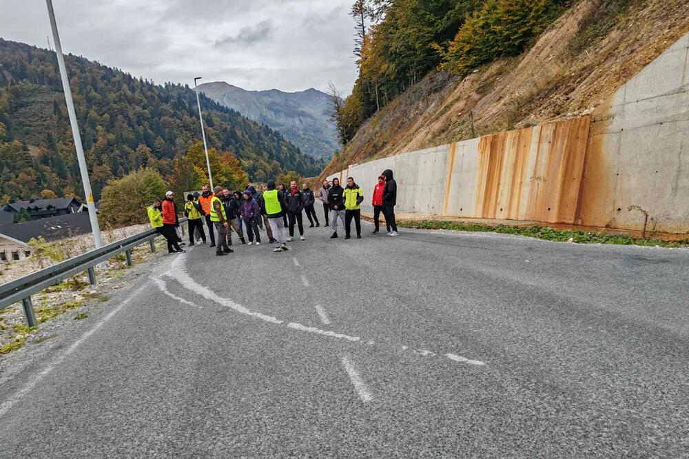 Sa blokade, Foto: Privatna arhiva