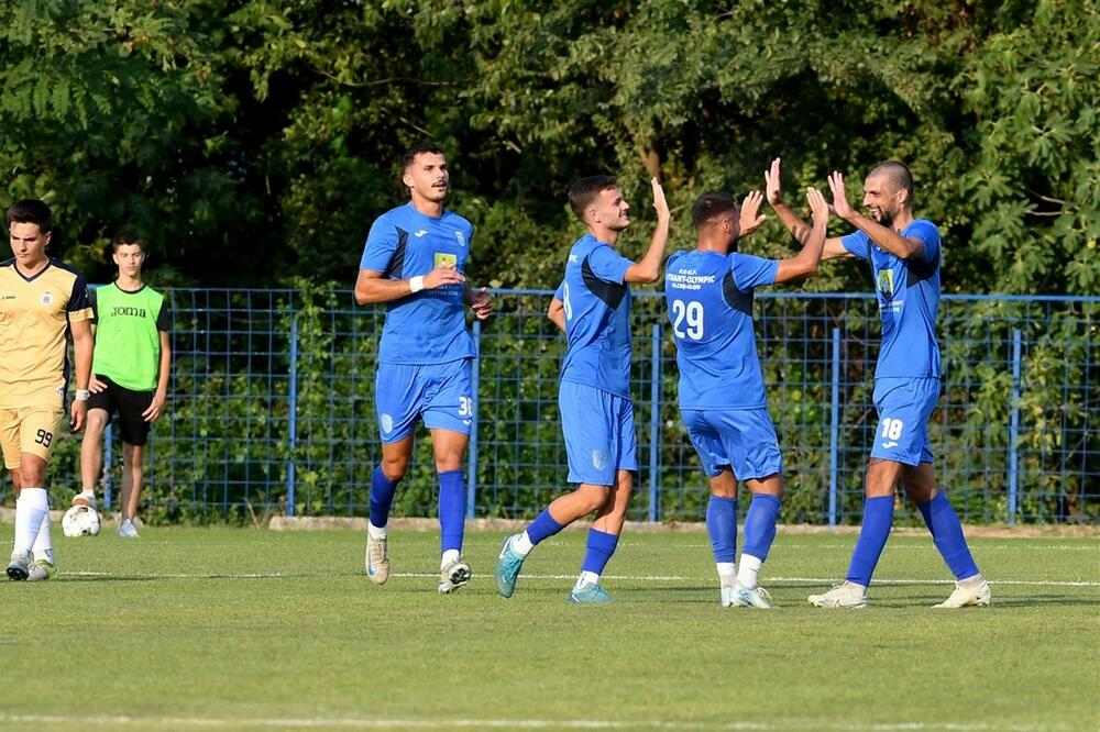 Fudbaleri Otranta, Foto: FSCG