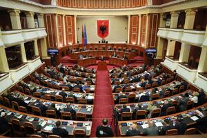 Skupština Albanije odbila zahtjev opozicije za rezoluciju o...
