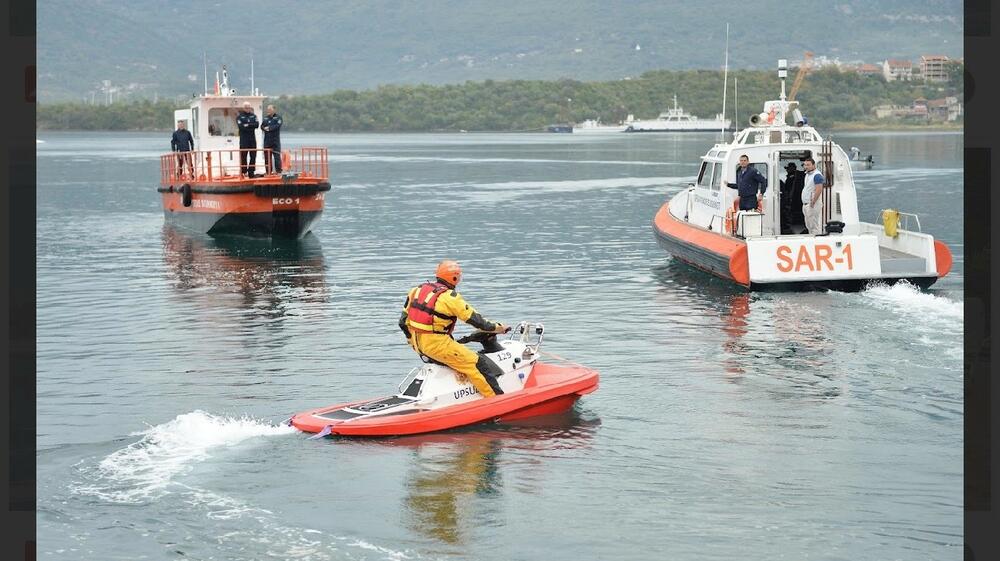 <p>Tokom vježbe testirane procedure i koordinacija držvnih institucija i privatnog sektora u reagovanju na vanredne situacije na moru</p>