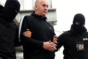 Aco dirigovao akcijama policije: SDT o ulozi Lazovića u...