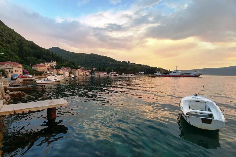 Detalj iz Lepetana, Foto: Siniša Luković