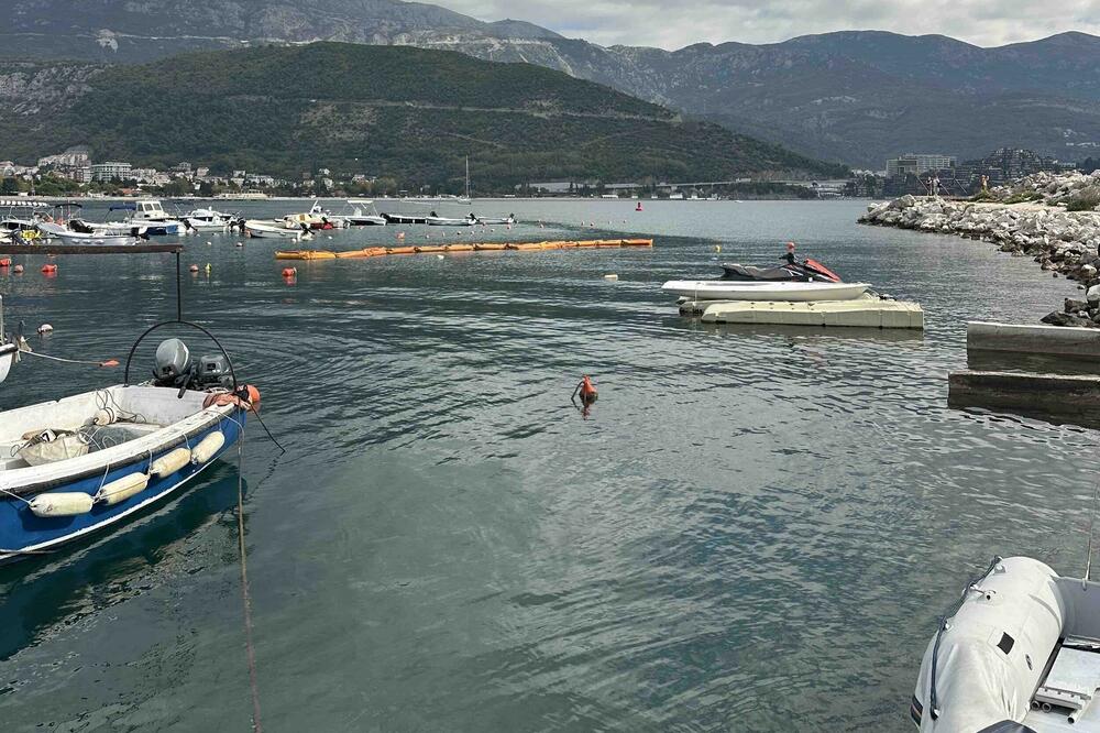 Ugrožena sigurnost plovidbe: mjesto na kojem se nalazi jahta, Foto: Vuk Lajović