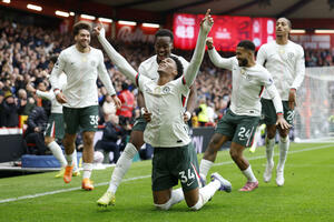 Furiozan početak drugog dijela, Čelsi produbio krizu Notingema